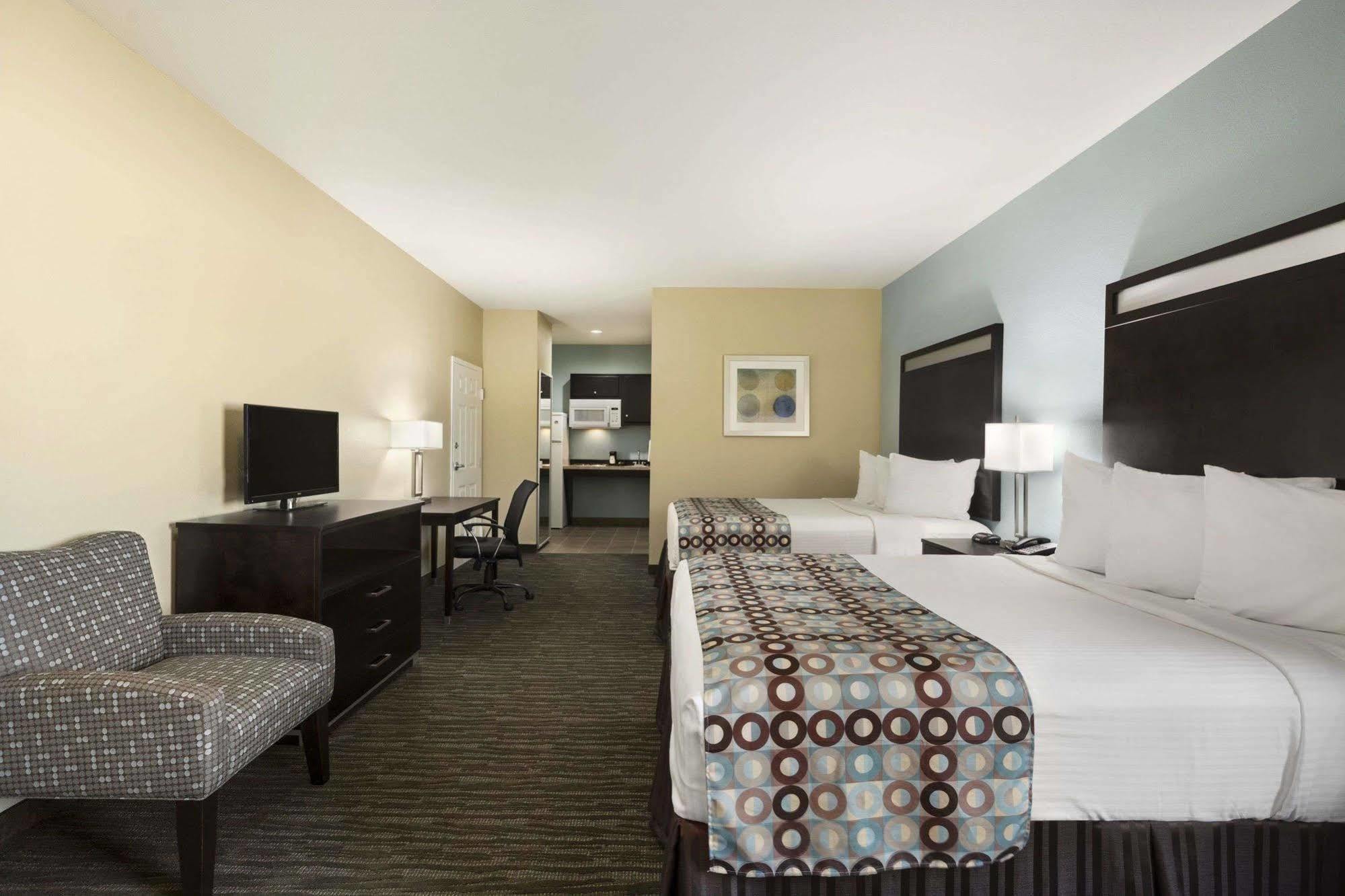 Days Inn Pearsall Extérieur photo